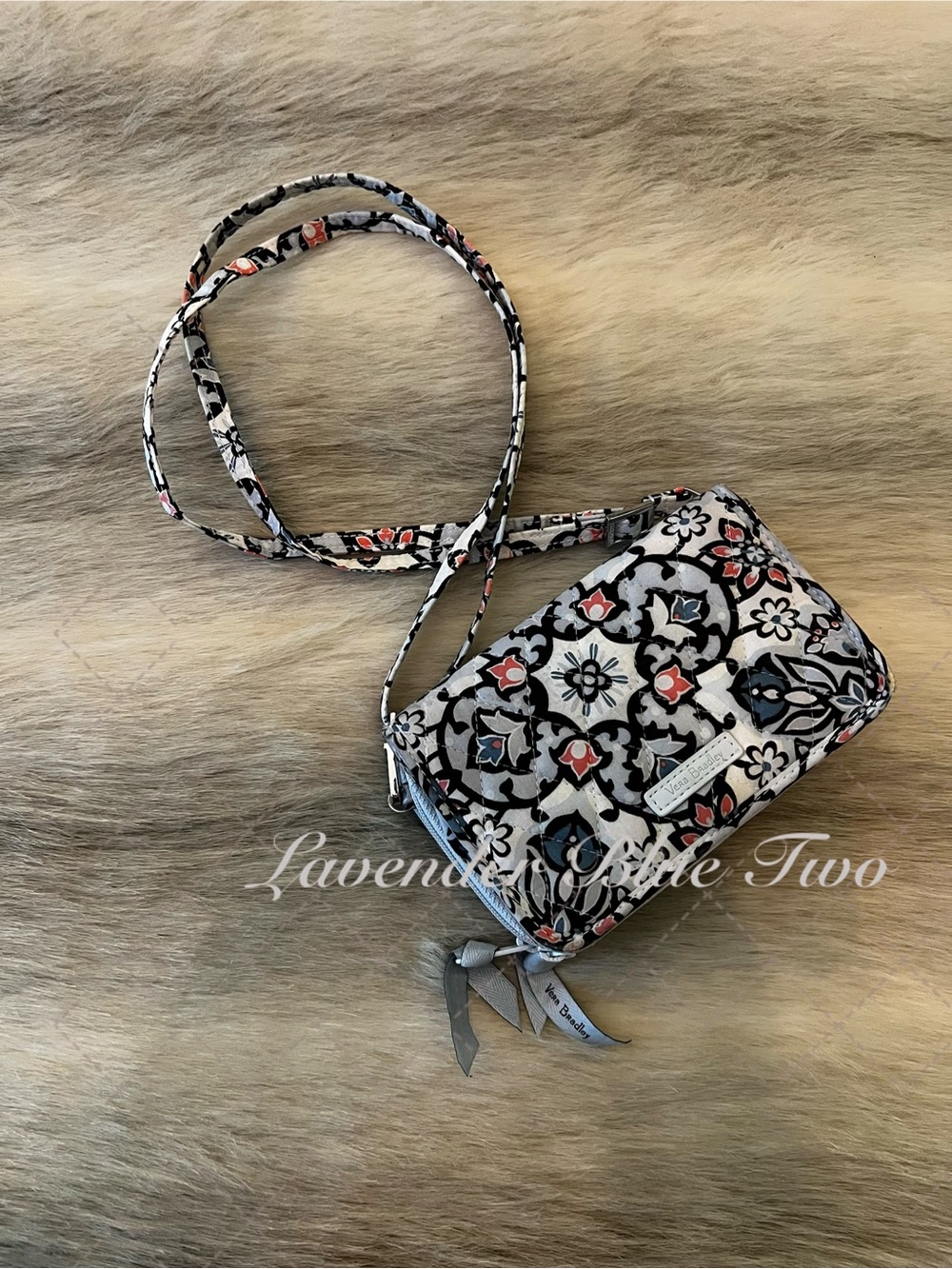 VERA BRADLEY Lisbon Medallion Iconic 3 in One Crossbody RFID Gray Blue Quilted